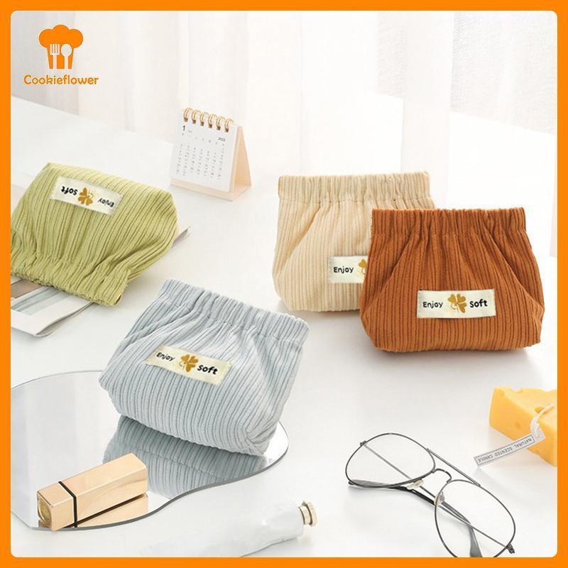 CKFR 1 Pc Bolsa De Armazenamento De Trevo De Veludo Portátil Bala Batom Cosméticos Carteira Conveniente Nova