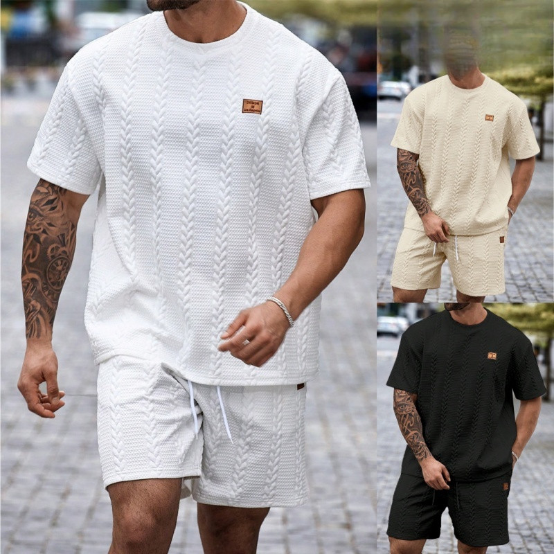 Conjunto de Camiseta Casual de Manga Curta com Gola Redonda e Estampa e Shorts com Cordão para Homens LWXU