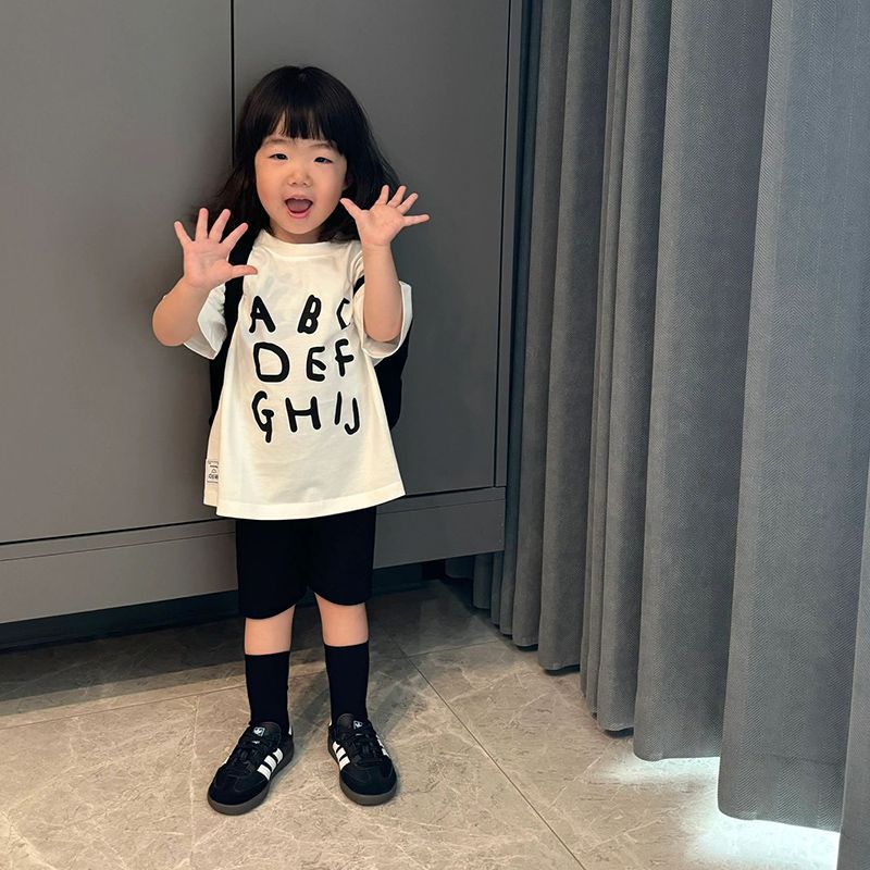 Verão novo estilo roupas infantis meninos meninas moda branca de manga curta camisetas pequenas médias-pequenas crianças