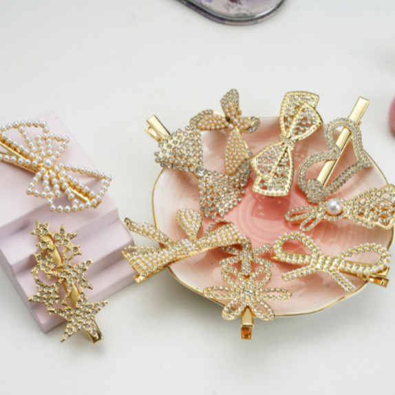 Kit 3/6/12 Unidades Grampos De Cabelo/Metal Com Strass