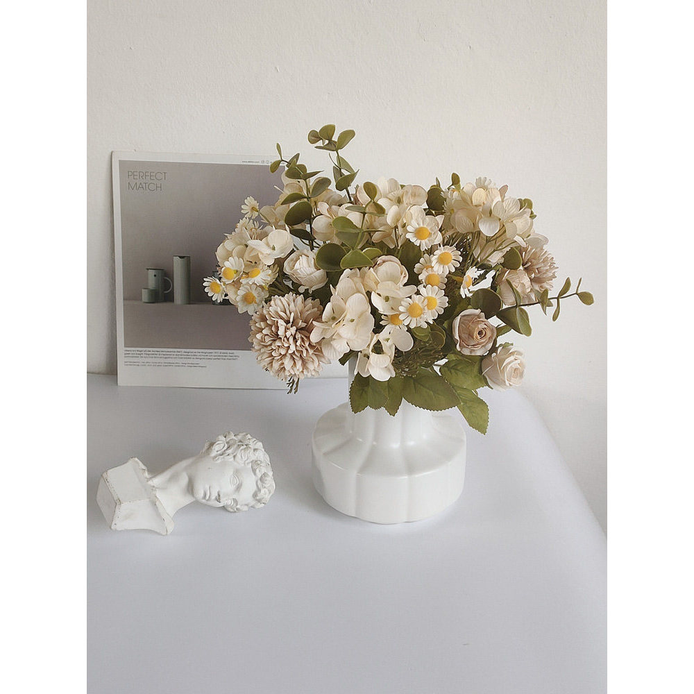 Xia alça pequena ramo simulação flor creme francês estilo Retro 7 pinos hortênsia rosa decoração de casamento flor falsa