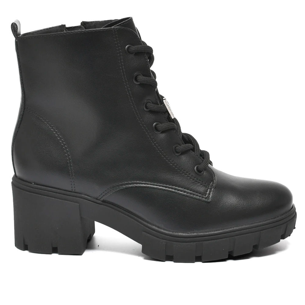 Coturno Via Marte Feminino Cano Curto Preto Solado Tratorado