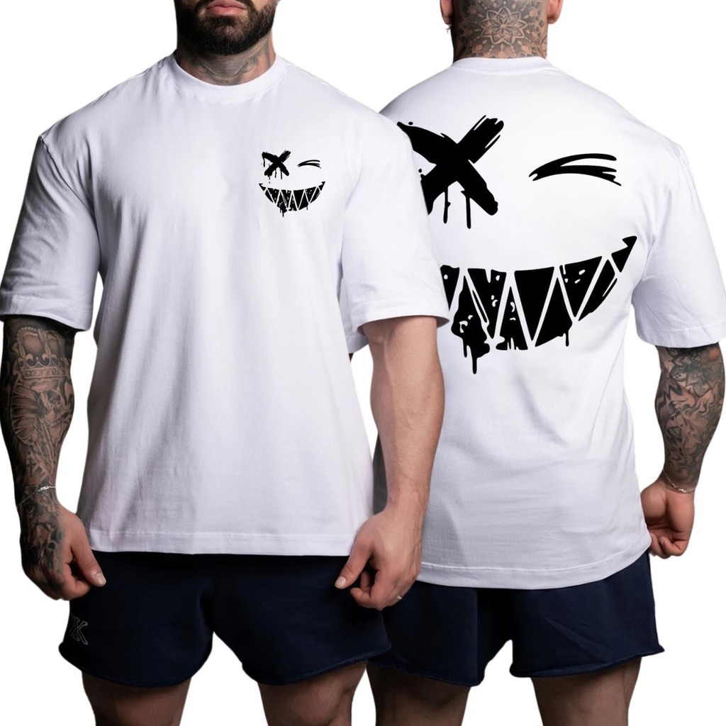 Camiseta Oversized Branca Academia Confortável Algodão Modelo "Sorriso Travesso" Camisetao Maromba