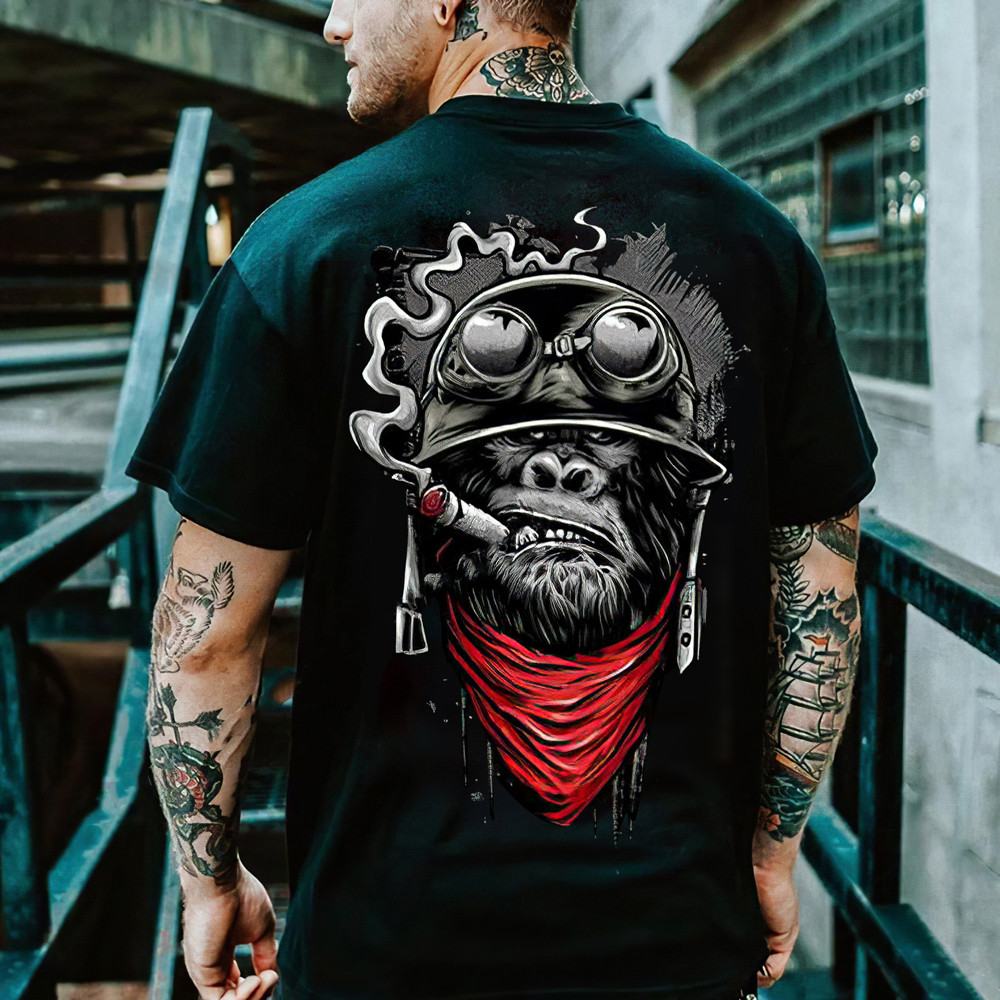 Camiseta Oversized Unissex Casual Confortável 100% Algodão "Gorila Piloto Fumante" para Academia