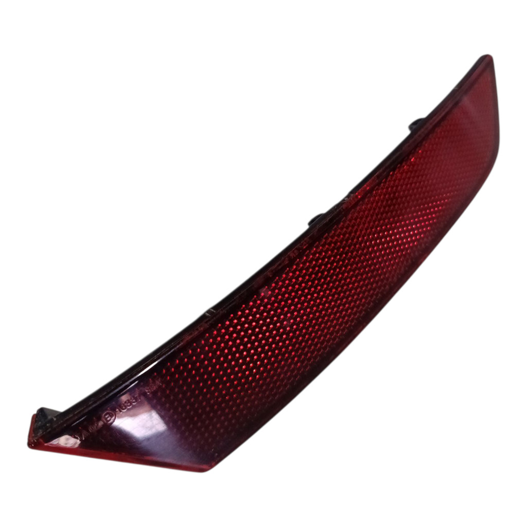 Refletor Direito Parachoque Traseiro VW UP 2013 a 2020 1.0 Up! 2019-2019