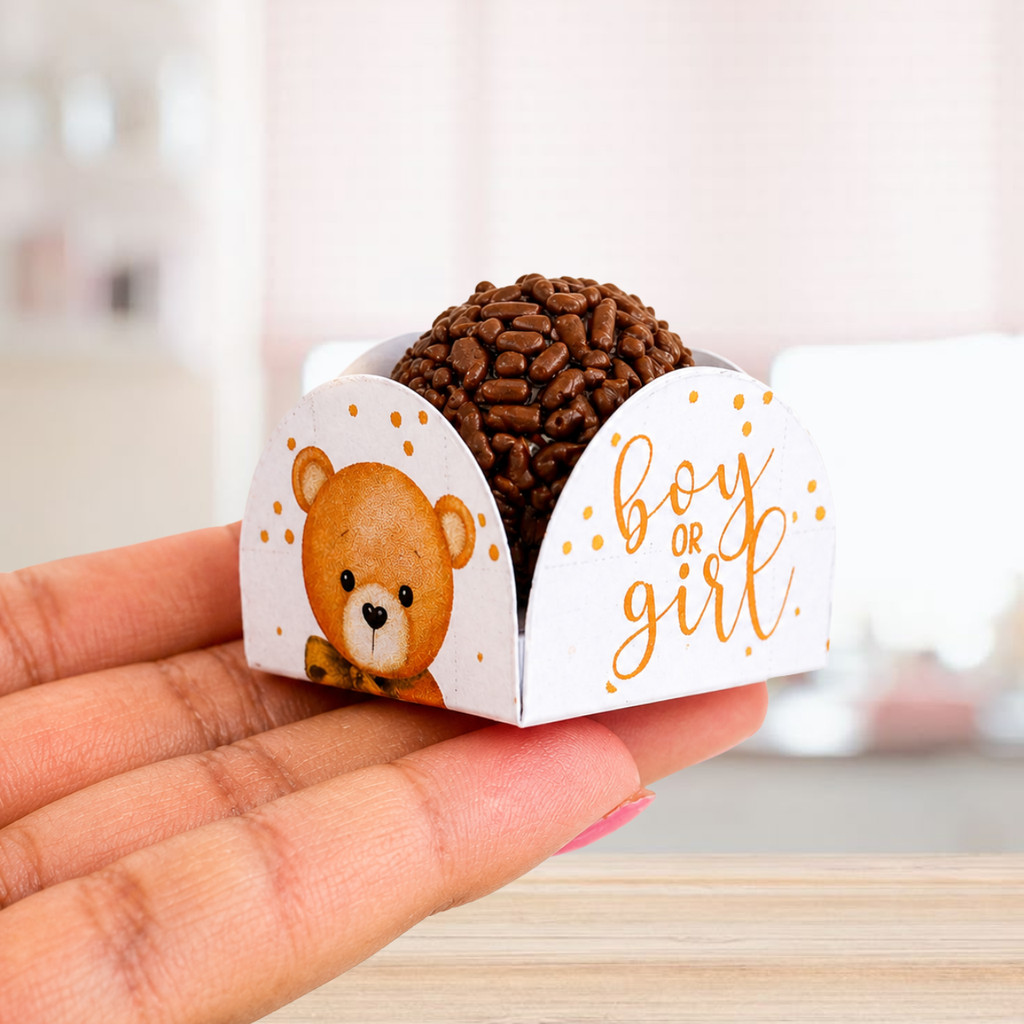 Kit 50 Forminhas de Doce Urso Chá Revelação Brigadeiro Personalizada 4 Pétalas Festa Aniversário Mimos