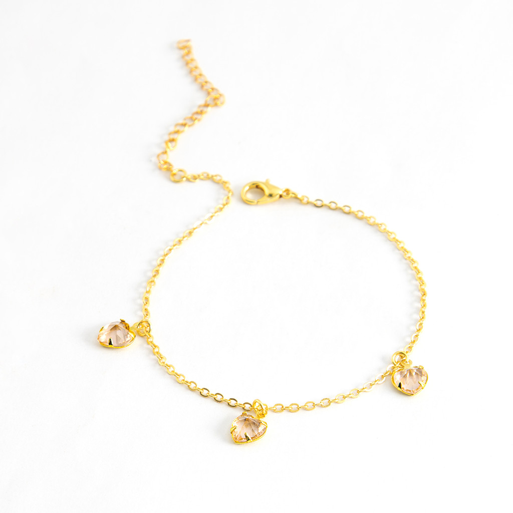 Pulseira com Pingente Coração Pedras Artificias Pedra da Lua — LABRILHO Joias — Banhado Ouro 18K Antialérgico