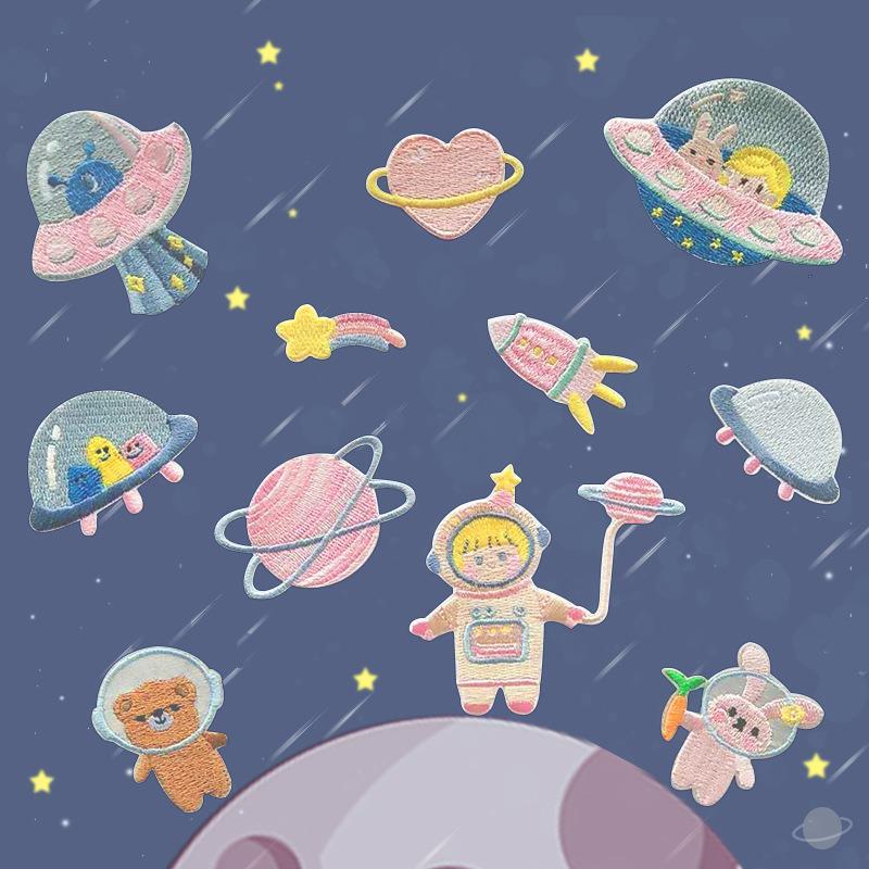 Meu pequeno universo astronauta bordado adesivos estrela nave espacial planeta morango pêssego pano adesivos diretamente