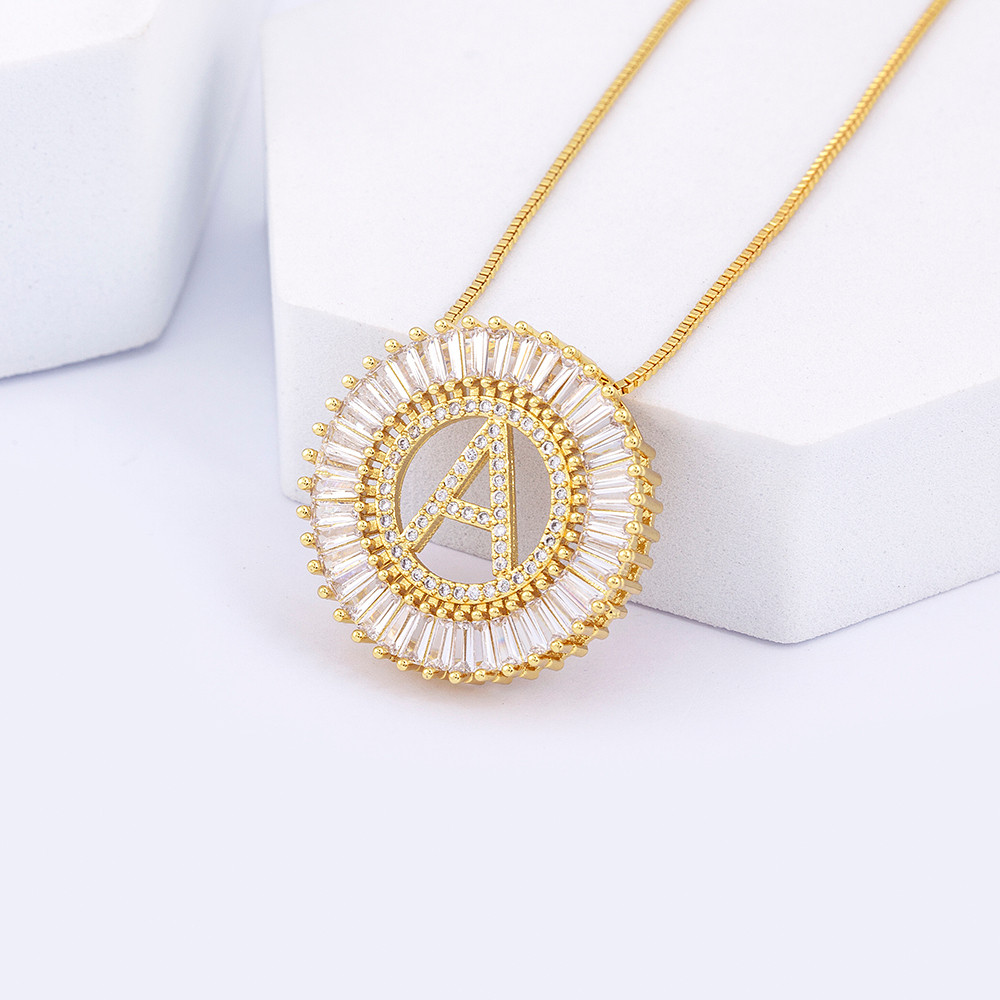 Requintado A-Z Iniciais Ouro/Prata Micro Pave CZ Letra Colares Pingente Para Mulheres Charme Corrente Família Amigo Joia