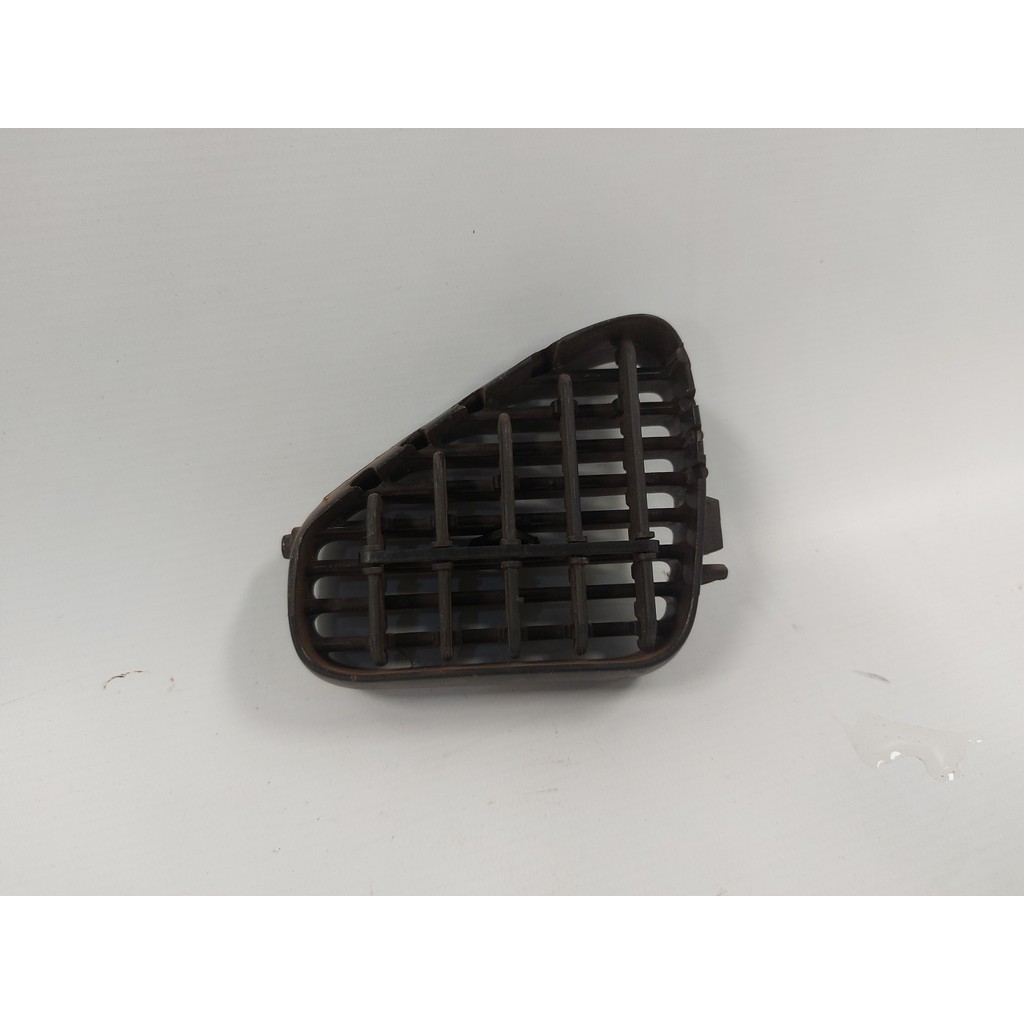 Grade Difusor Ar Central Esquerdo Palio 2001 2002 2003 2004