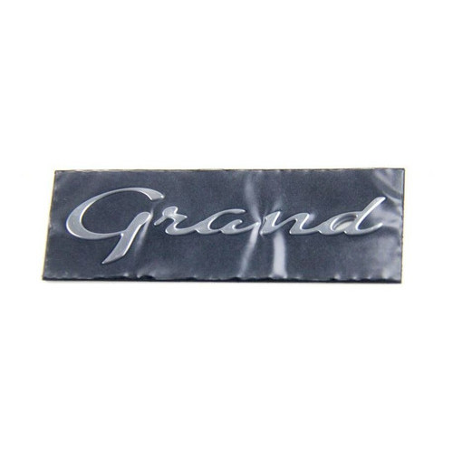 Imagem Emblema Grand Adesivo Lateral Fiat Grand Siena 2012 A 2016 Original Fiat