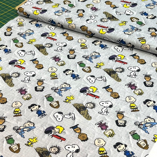 Tecido Tricoline Digital Snoopy e Turma do Charlie Brown Fundo Cinza