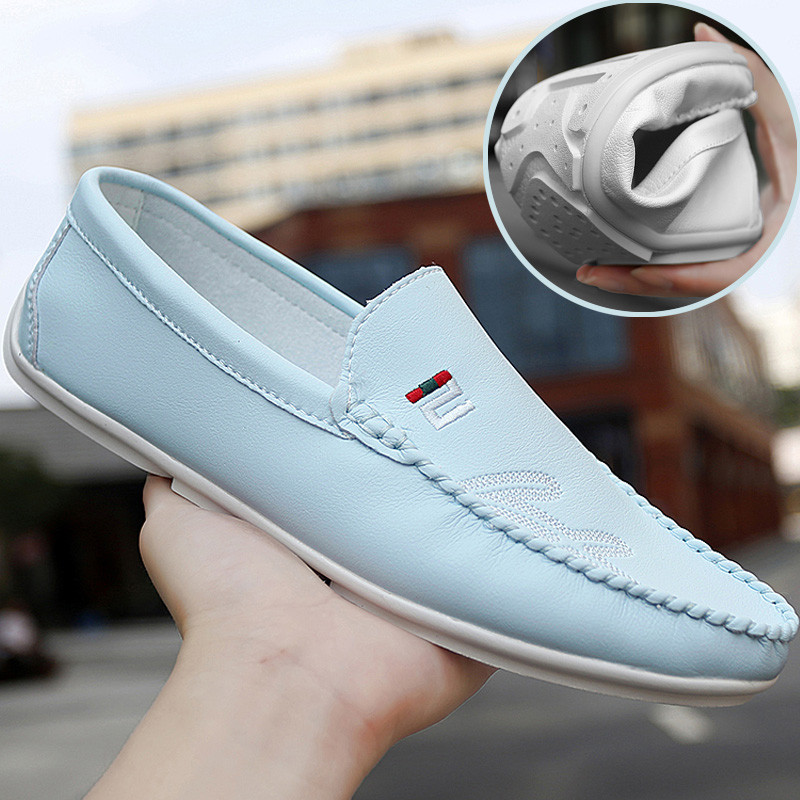 Ervilhas sapatos 2024 novo estilo masculino versão coreana preguiçoso na moda sapatos masculinos casuais pequenos sapato