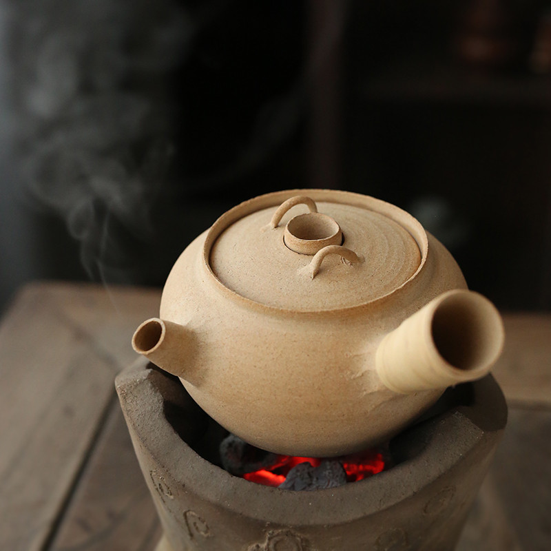 Sopa de areia de argila branca fervente alça lateral japonesa Kusu Pot Fogão a carvão Fogão a carvão Panela fria Chá coz