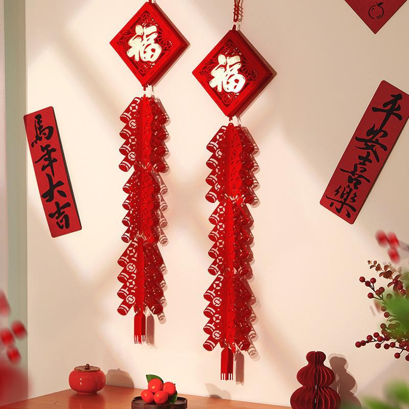 [largeloohg] 2026 Ano Do Cavalo Festival Da Primavera Firecraer Pingente Novo Chinês Luy Personagem Home Store Decoração