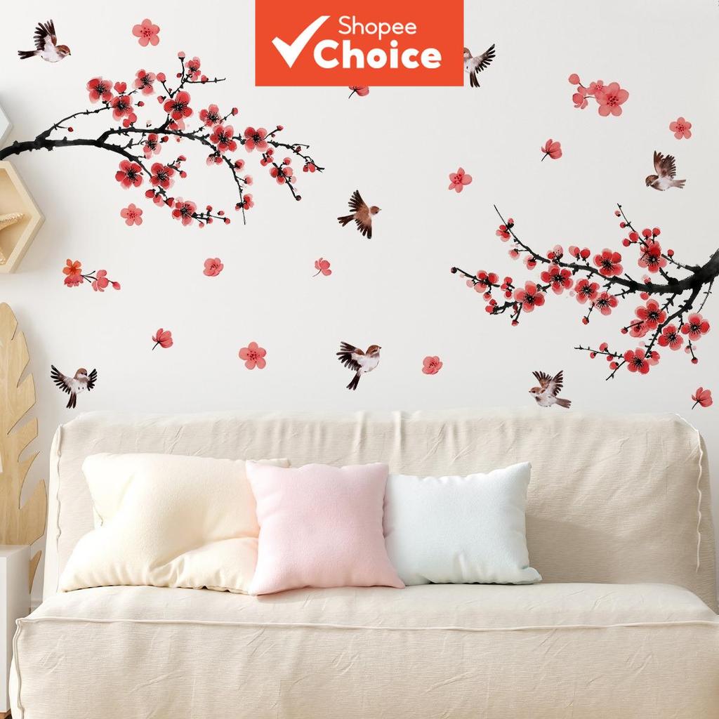 Uma Pintura De Lavagem De Tinta De 30 * 90 Cm Estilo Chinês Flores De Ameixa Vermelha , Pássaros Adesivo De Parede Plano