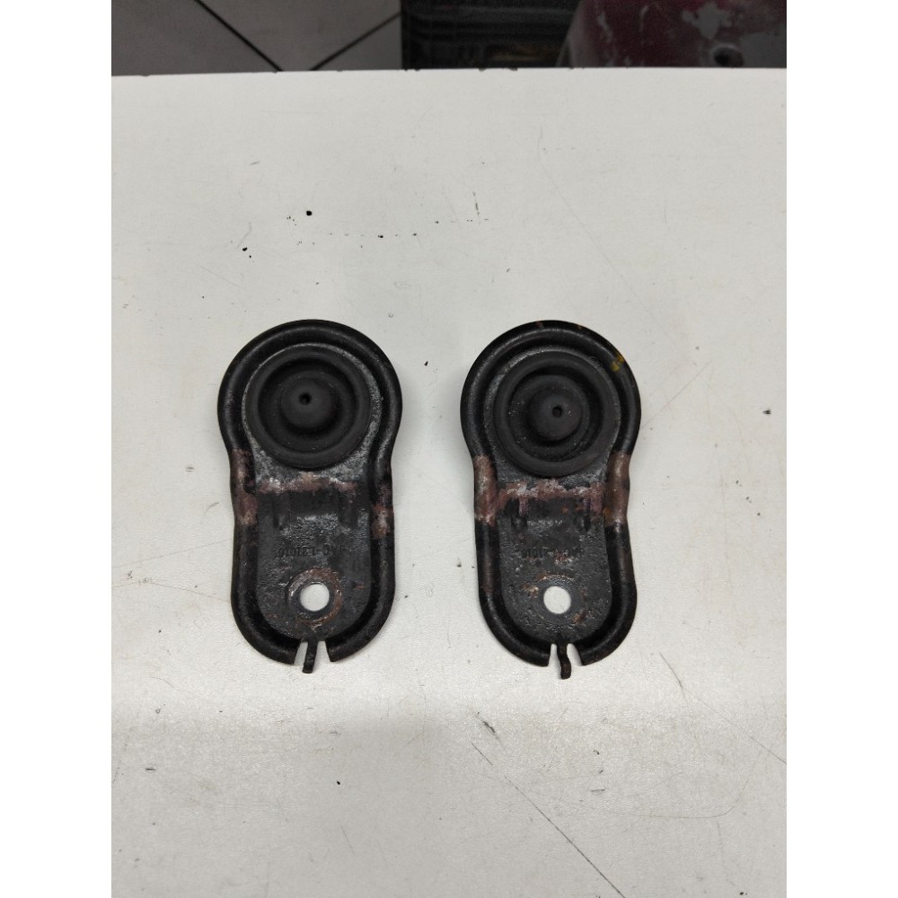 Par Suporte Superior Radiador Jac J5 Original Usado