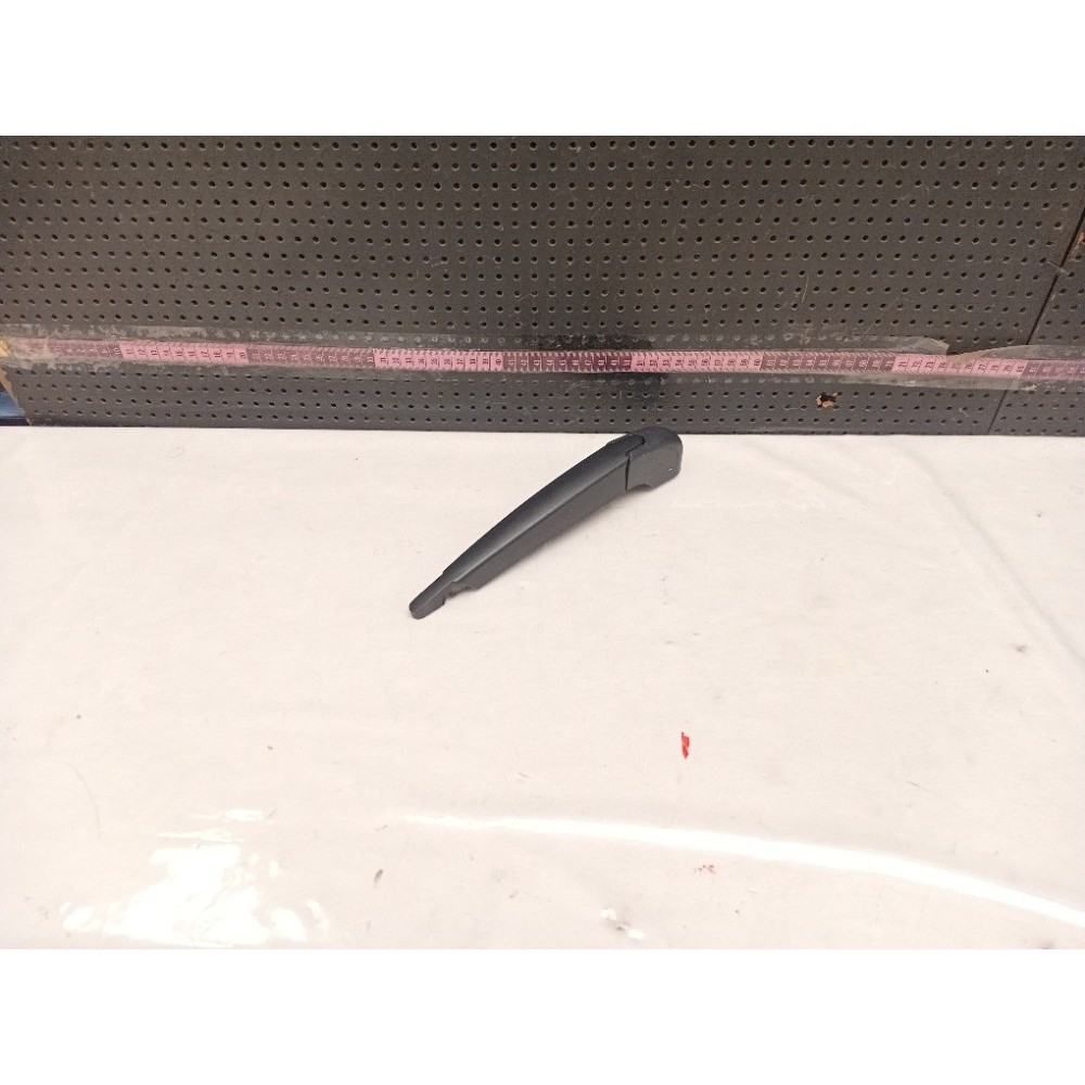 Braço Haste Limpador Vidro Traseiro Honda Hrv 2021 Leia