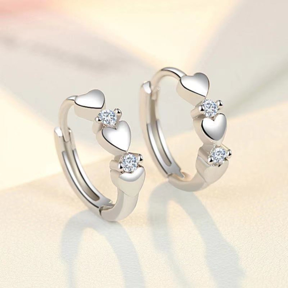 Simples moda zircão brincos europeu americano luz luxo piscando brincos de diamante senhoras All-Match requintado brinco