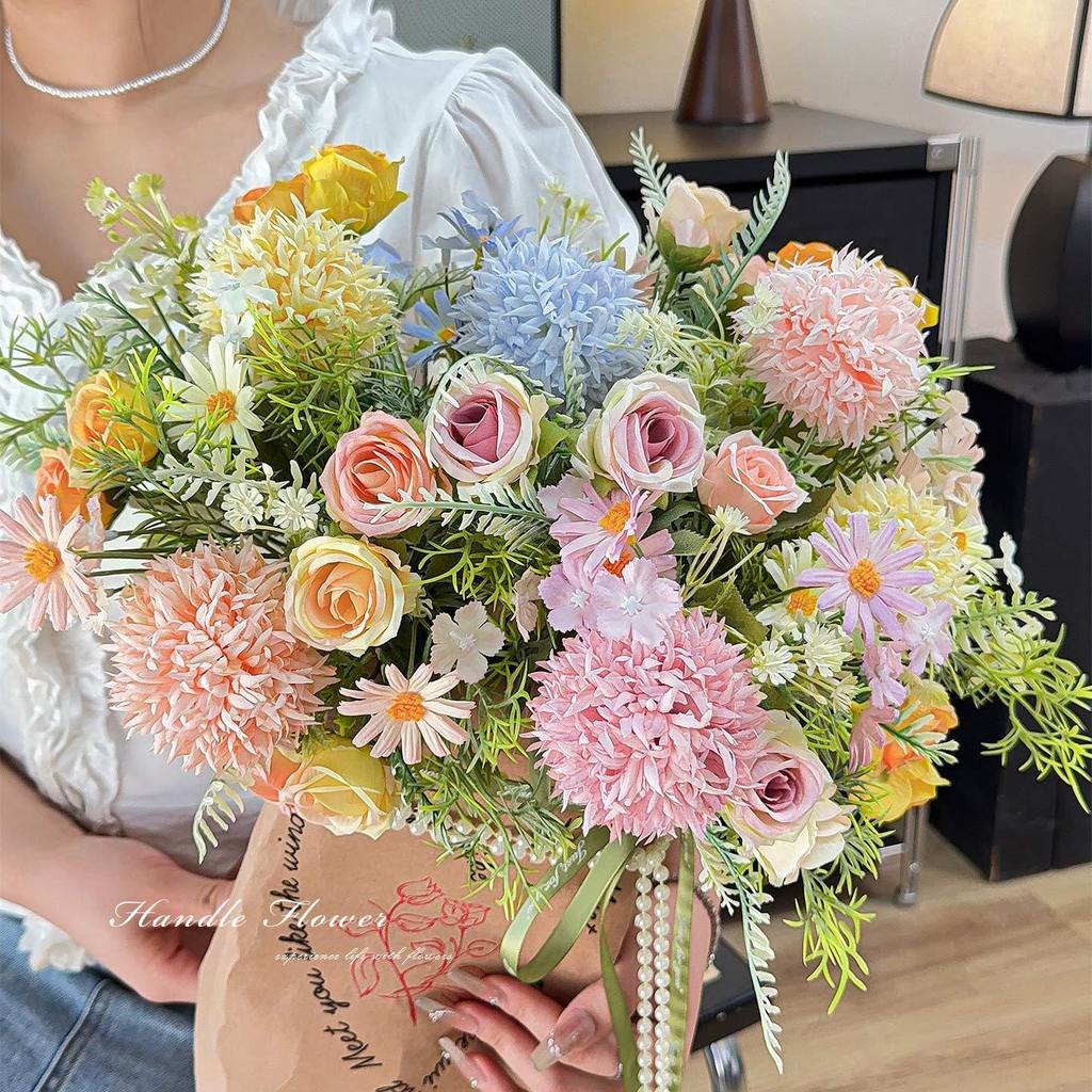 Estilo Pastoral bola escovada crisântemo rosa simulação flor buquê de flores falsas decoração de casamento buquê biônico