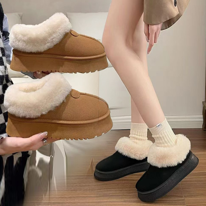 Novo outono inverno sapatos de pelúcia botas de neve feminino 2026 plataforma de tubo curto sapatos de pão de sola gross
