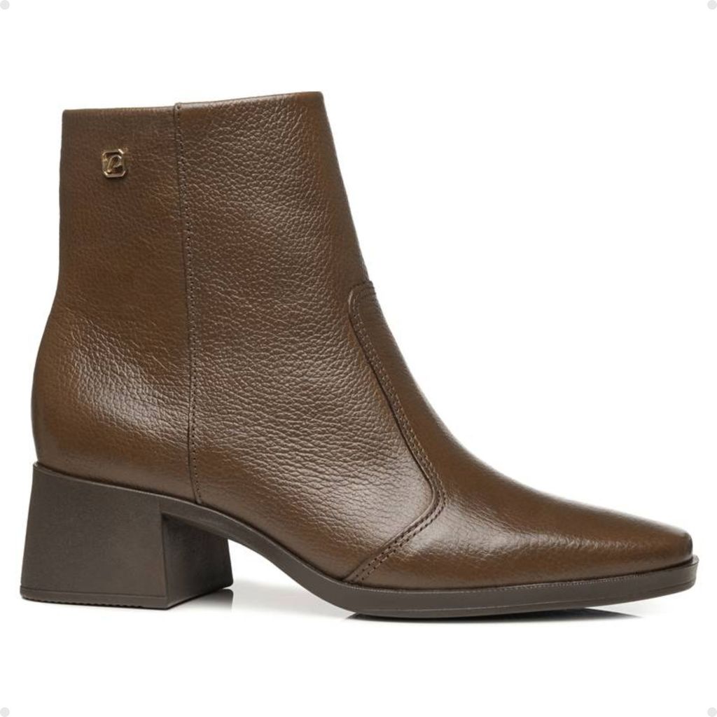 Bota Pegada Feminina em Couro Salto Bloco Marrom