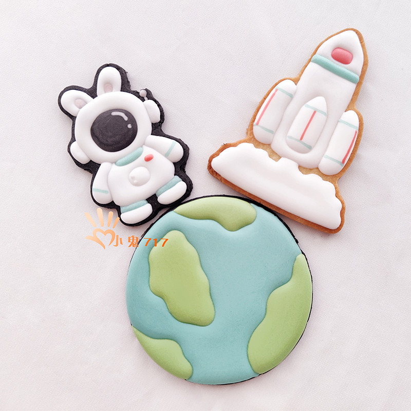 Little Ghost 717 Professor Influencer Cartoon Space Theme Molde de biscoito de gelo Astronauta Rocket Earth Grinder