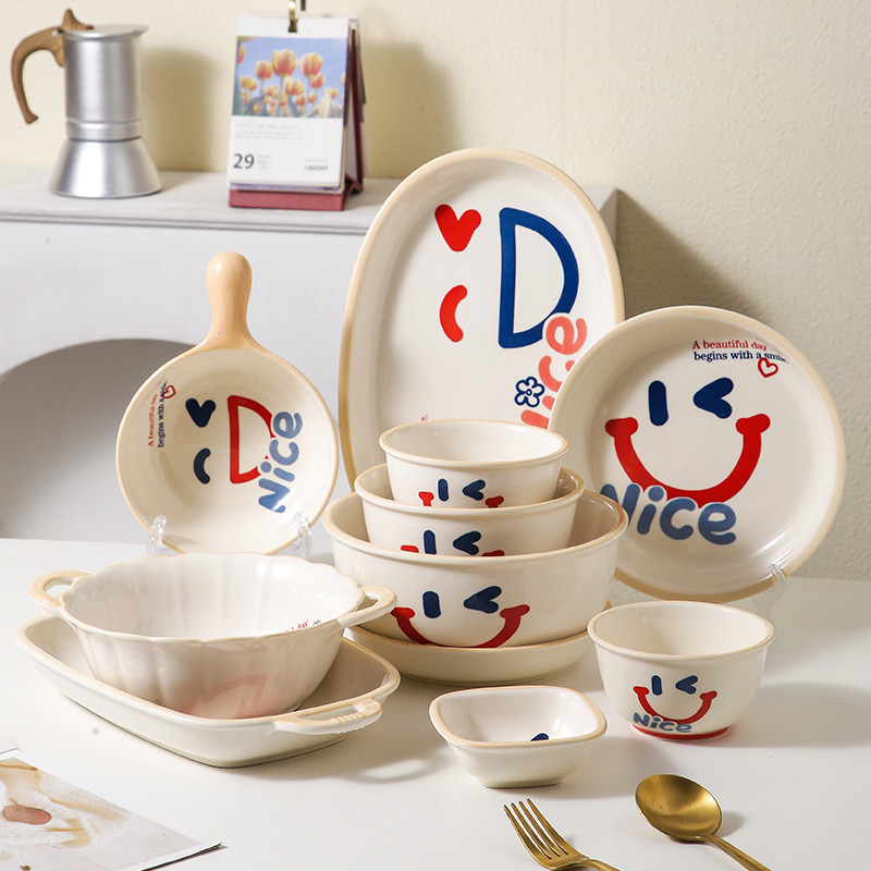 Underglaze cor cerâmica talheres Smiley Face tigela placa conjunto combinação casa tigela de arroz prato peixe sopa tige