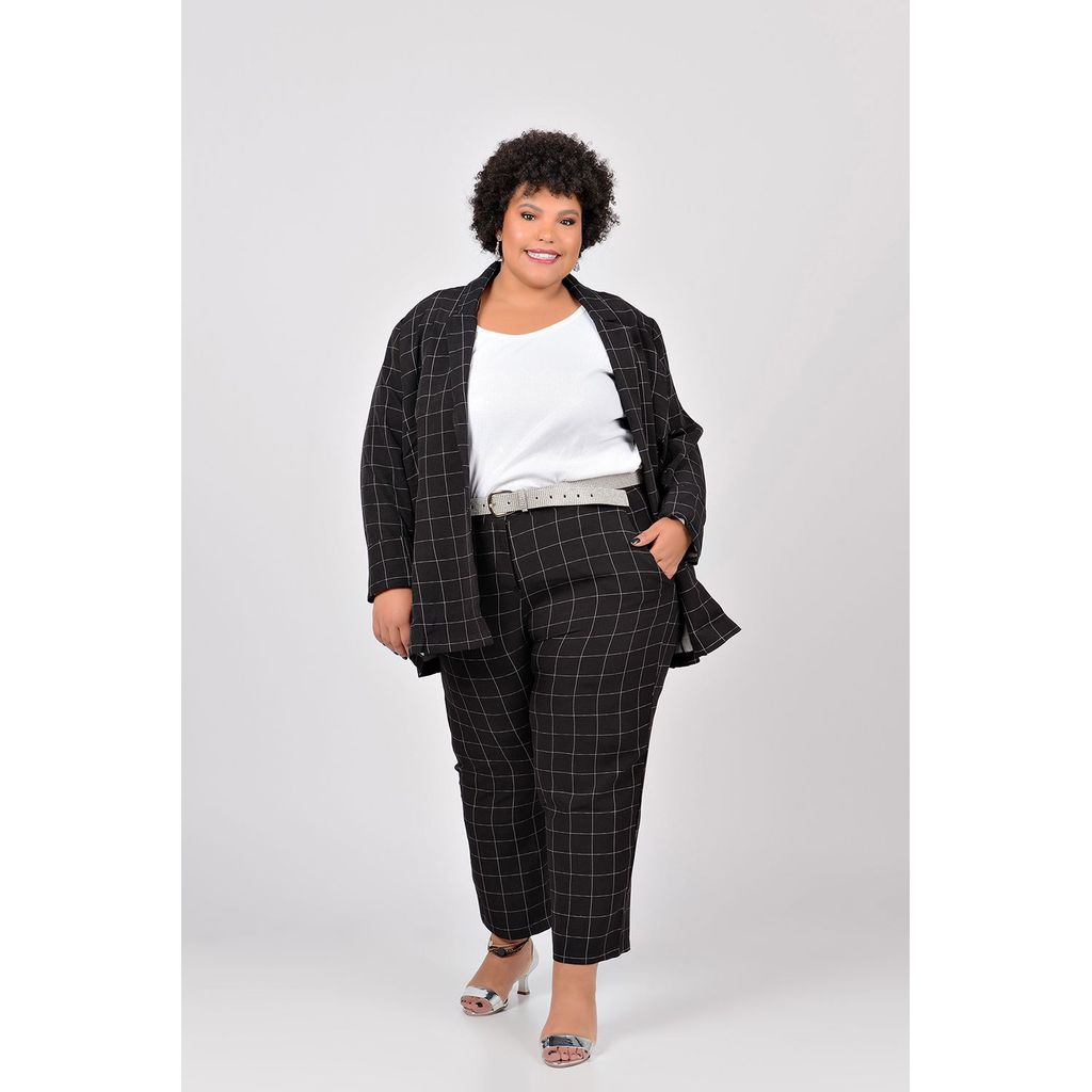 Blazer Golden quadriculado plus size preto