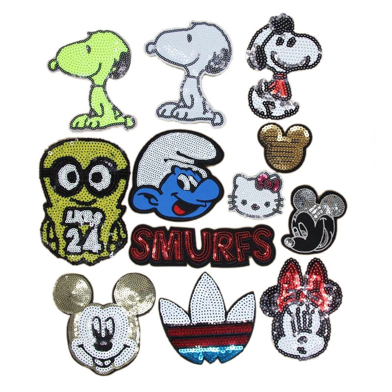 Kiti Cat Mickey Snoopy Minnie Smurf Clover Minion Cartoon Lantejoulas Estilo Adesivos de pano bordados Roupas Crachá Bra