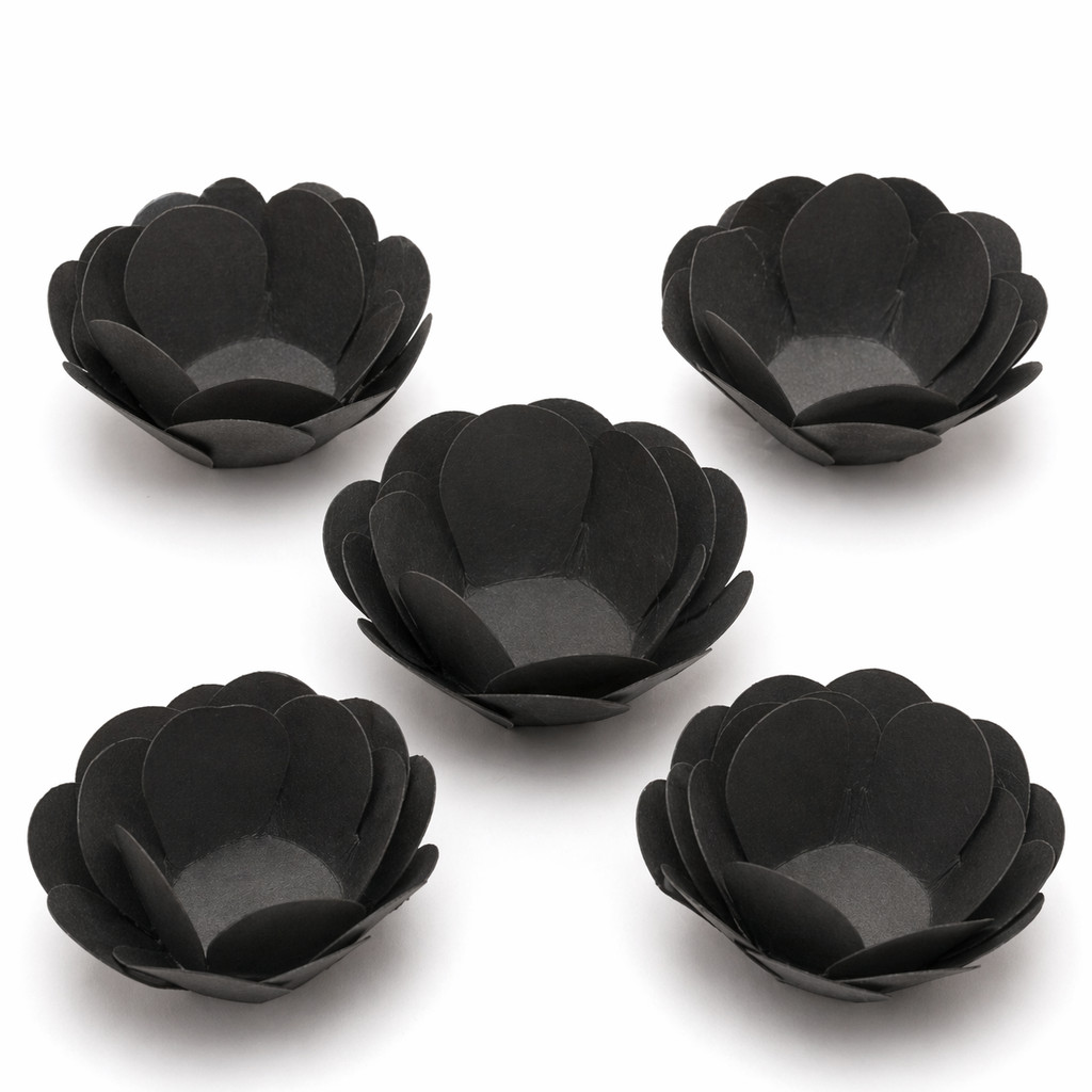 Forminha Begonia Preta para Doces Finos Brigadeiros Docinhos Festa Confeitaria Decoração de Mesa