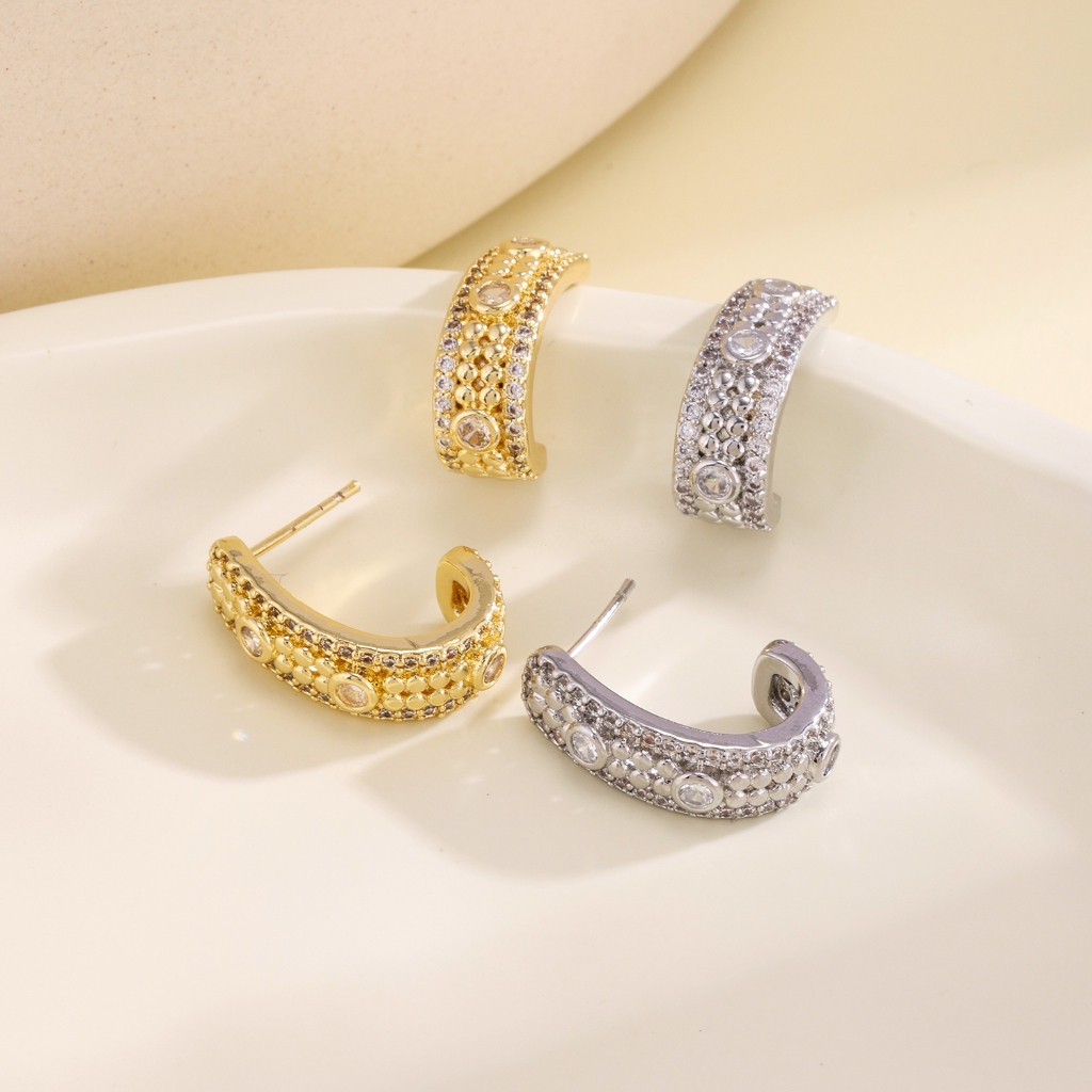 Brincos Luxuosos De Meia Argola Curvados De Zircônia Cúbica Em Tom Dourado/Prateado , Huggie Brilhantes Micro Pave , Joi