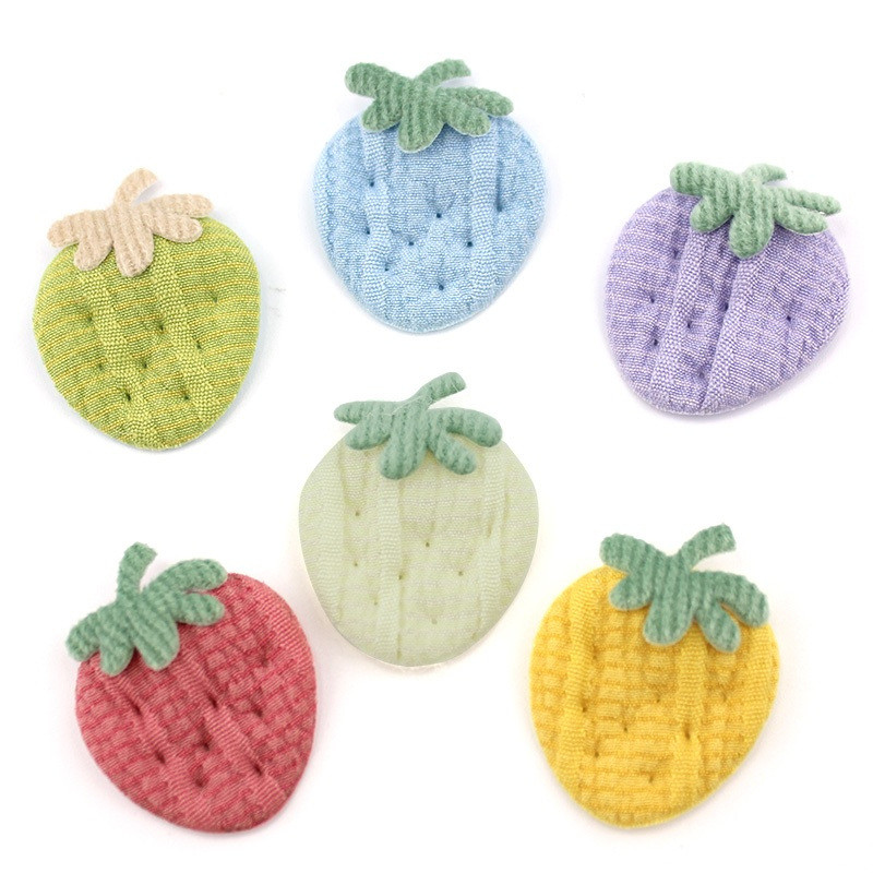 30Pcs 2,7*3cm Apliques de Morango Feitos à Mão Fofos para Artesanato, Presilhas e Acessórios de Decoração