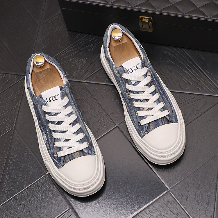 Tênis masculino 2025 novo estilo Denim sapatos primavera outono sapatos masculinos respirável baixo-Top sapatos casuais