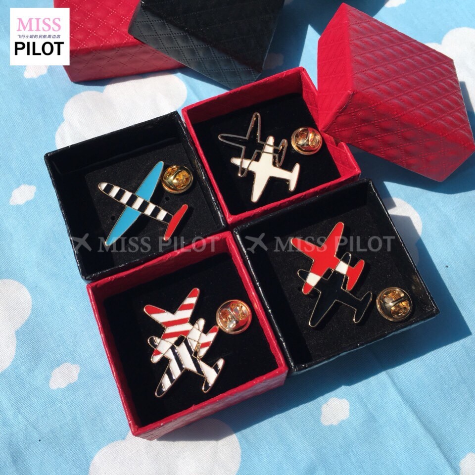 [Caixa de presente] avião Air Bag Badge Broche Colar Flor Pin Avião Pin Avião Pin Avião Unidade Piloto