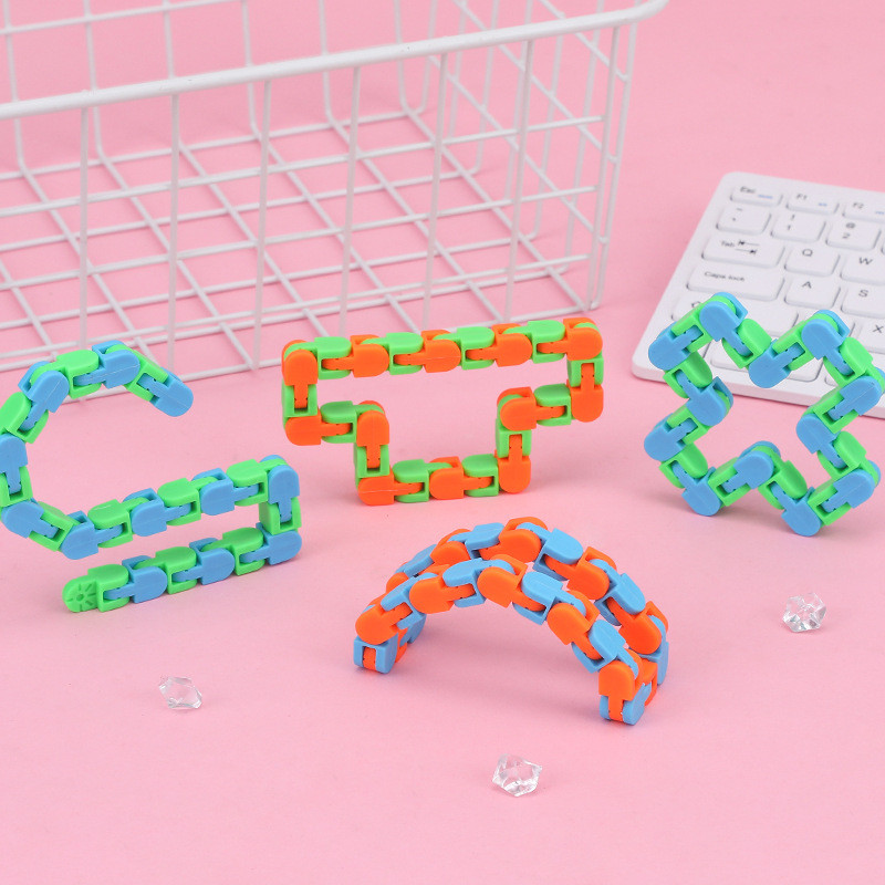 6 peças de brinquedos de torção, Slides de pista estranha, pulseiras infantis, autismo, brinquedos de cobra
