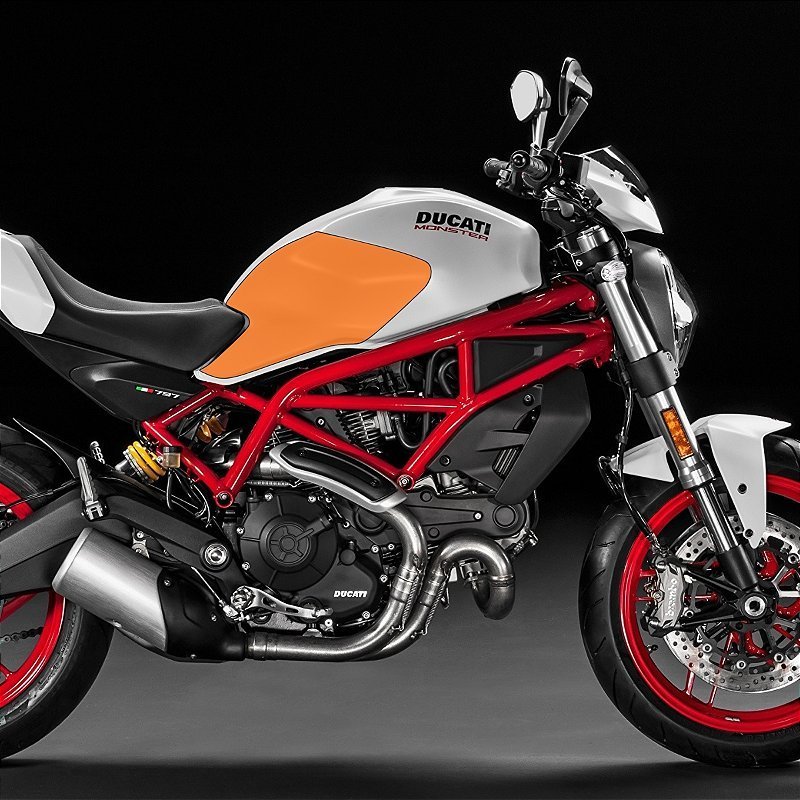 Película PPF Lateral Tanque Ducati Monster 797 18 20