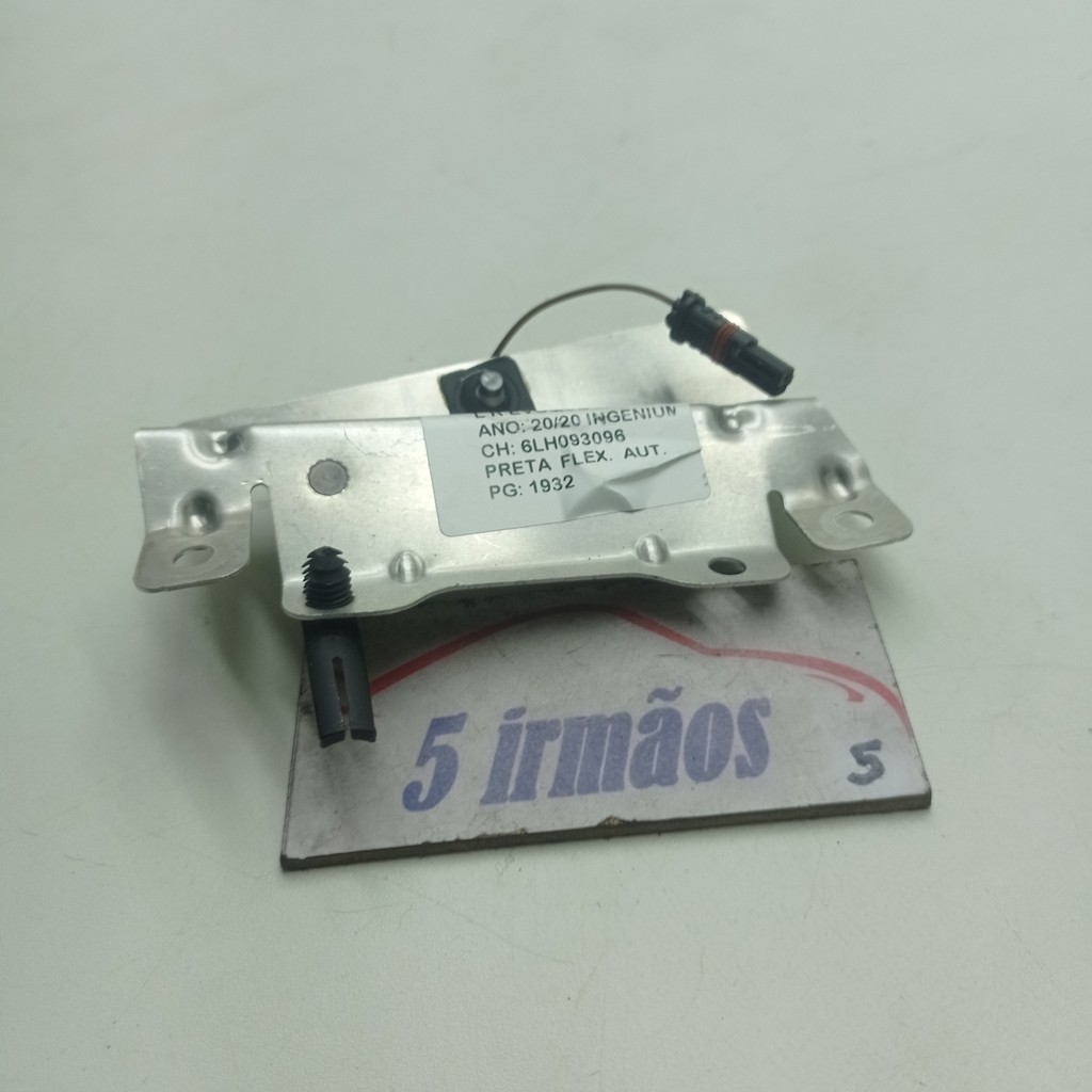 Sensor Tampa Traseira Land Rover Evoque 2.0 2020 K8d218c901 Preto