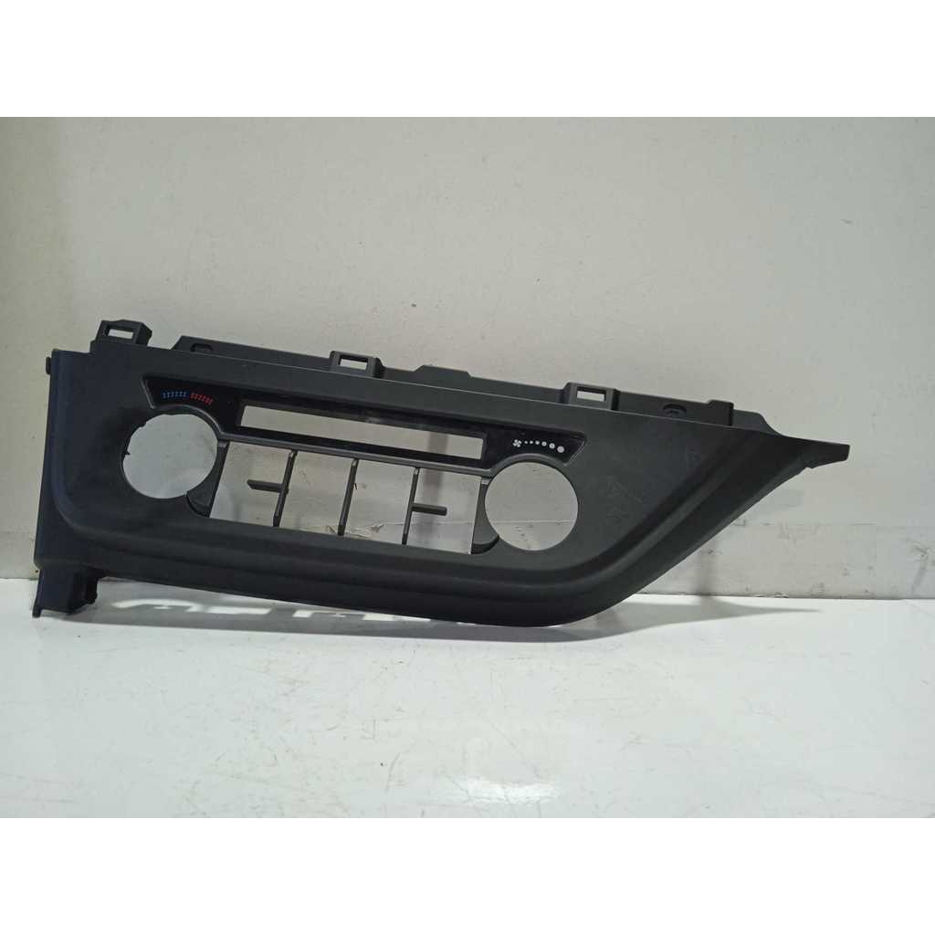 Moldura Painel Comando Ar Condicionado Corolla 2014(75f542)