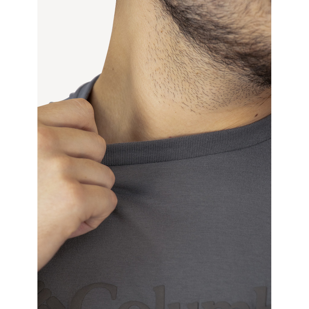 Camiseta Columbia Original Masculina Regular Logo Branded Shadow Cinza Escuro — imagem 2 de 2