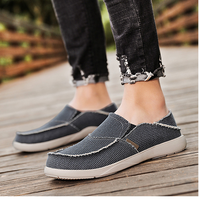 Imagem Sapatos Casuais Masculinos Ultra-Leves de Lona para Outono/Inverno 2026, Tamanhos Grandes, Slip-On, Sola Plana, 39-47