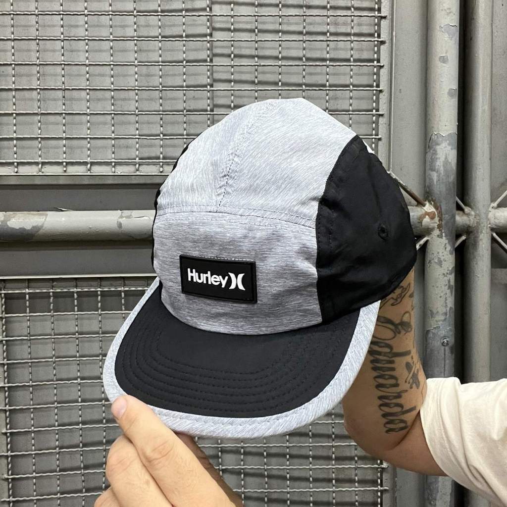 Boné Hurley Strapback Five One e Only Cinza HYAC0106081