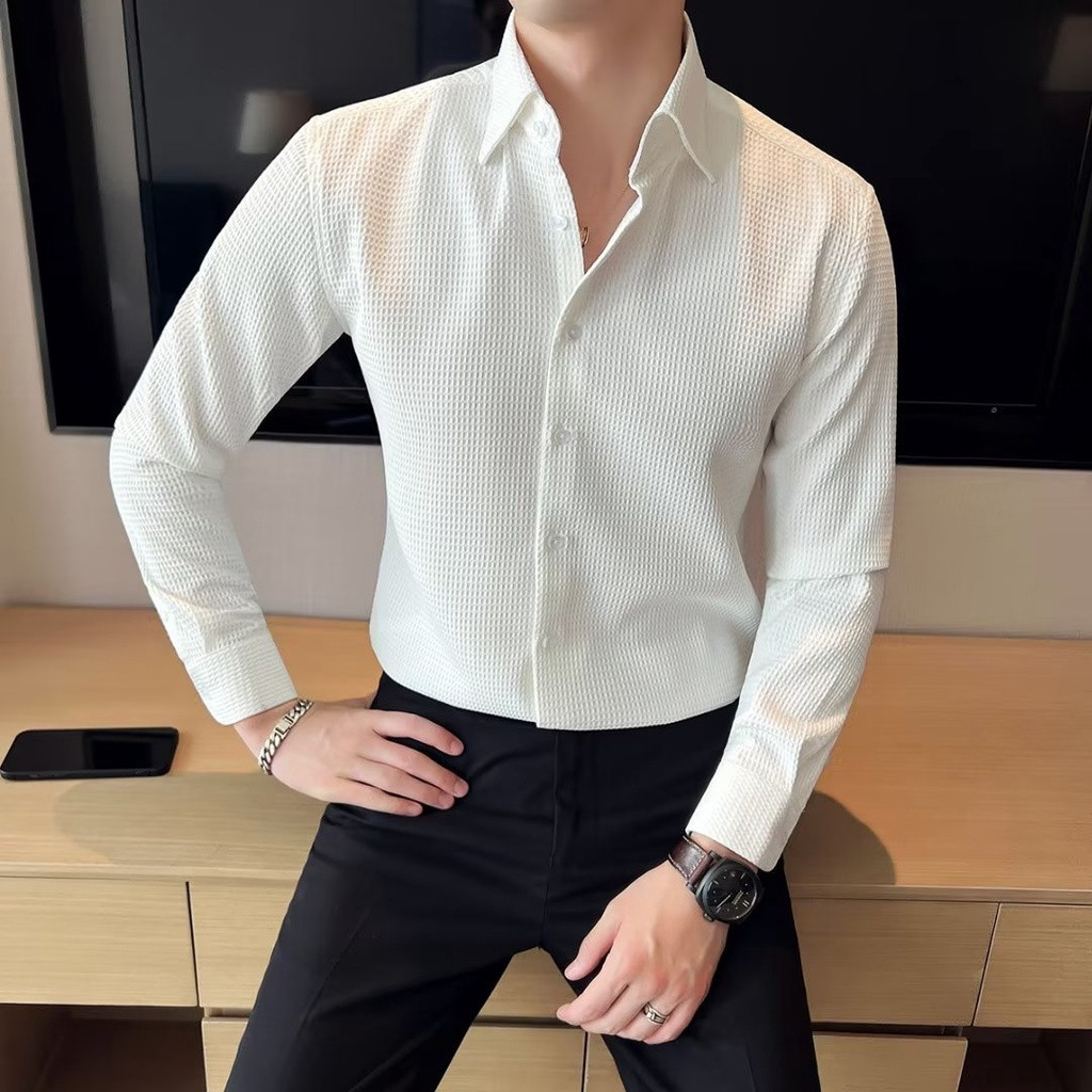 Camisa de manga comprida em tecido waffle, camisa slim-fit estilo coreano, camisa masculina preta de alta qualidade para