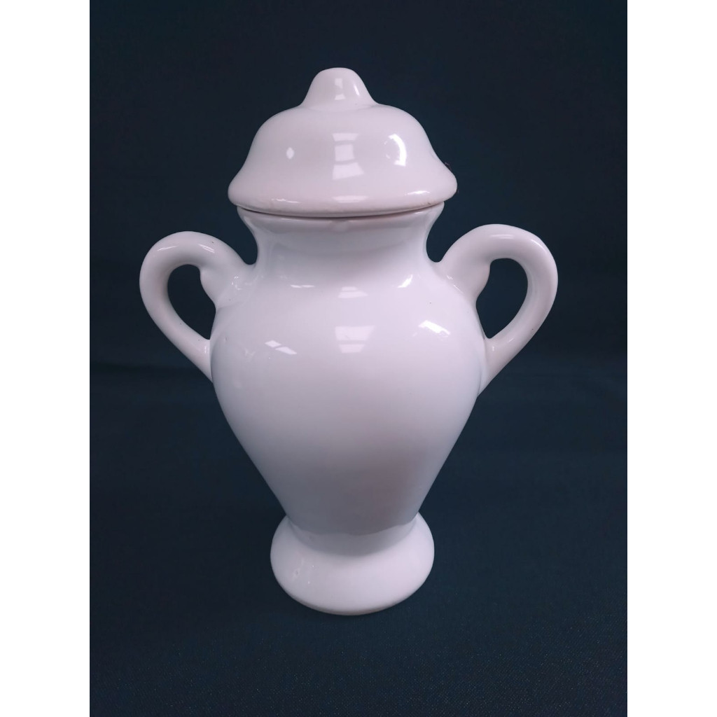 Quartinha de Porcelana Com Asa 18cm