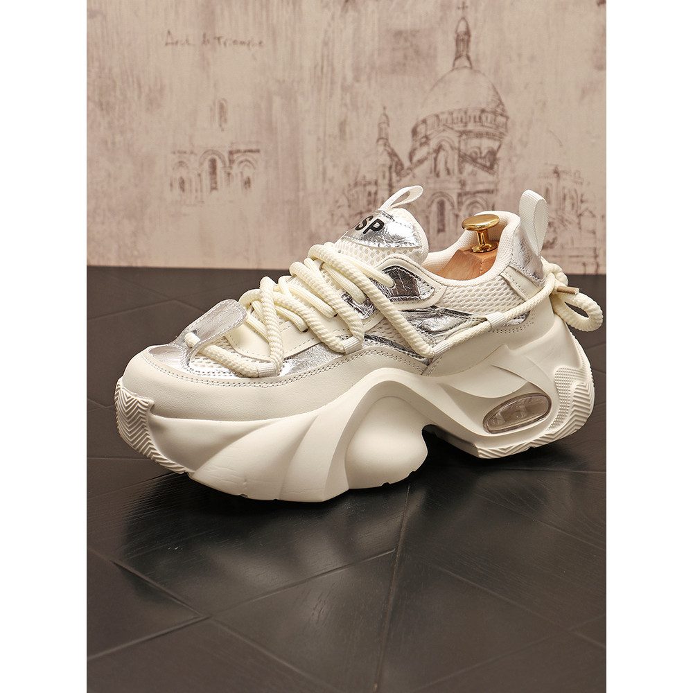 Sapatos papai de sola grossa masculino 2025 temporada novo estilo sapatos de aumento de altura sapatos masculinos Super