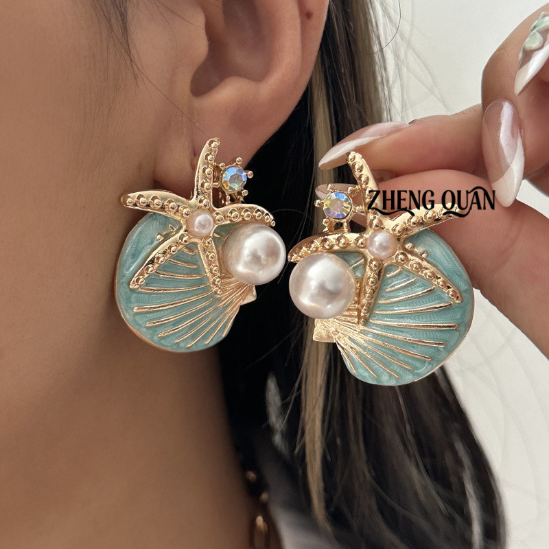 Brincos Grandes e Chamativos Estilo Mermaidcore com Concha Esmaltada Azul, Estrela-do-mar e Pérola, Joias para Férias