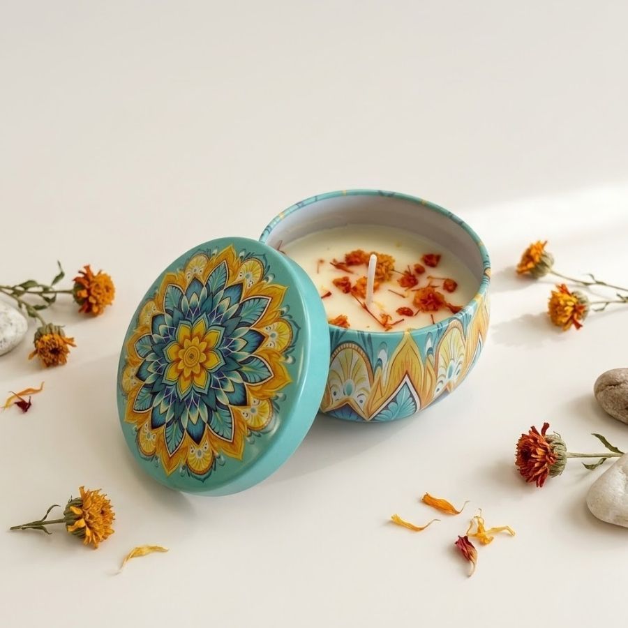 Vela Aromática - Lata Metalizada Mandala - Verde Água e Amarelo - 6cm - 1 unidade - Rizzo