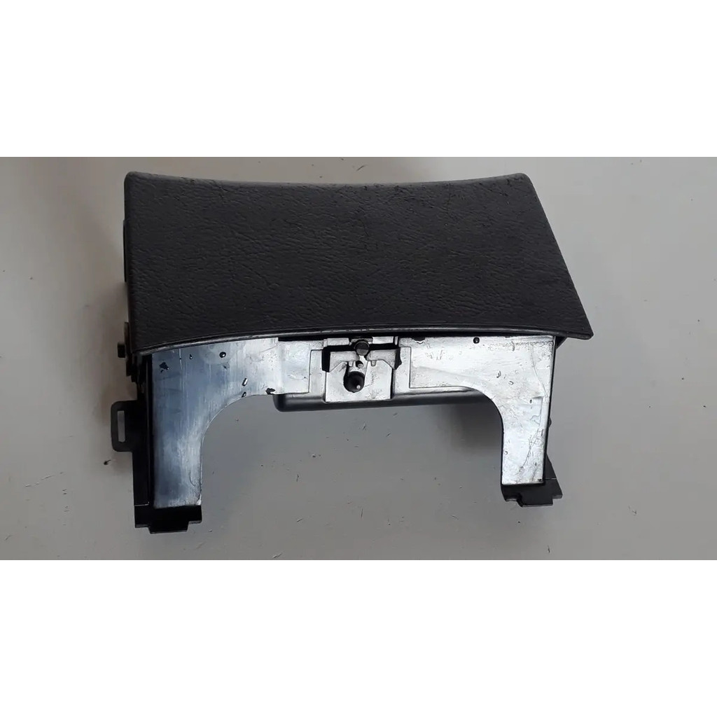 Cinzeiro Console Vw Passat Alemão 1.8aspirado 99 30830-0100t