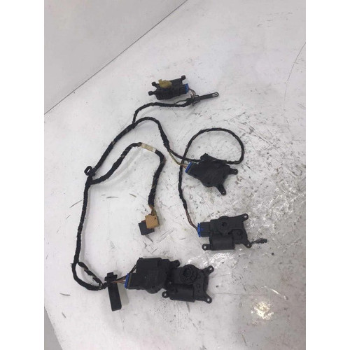 Chicote Atuador Ar Condicionado Audi A3 2015 5q0907511k