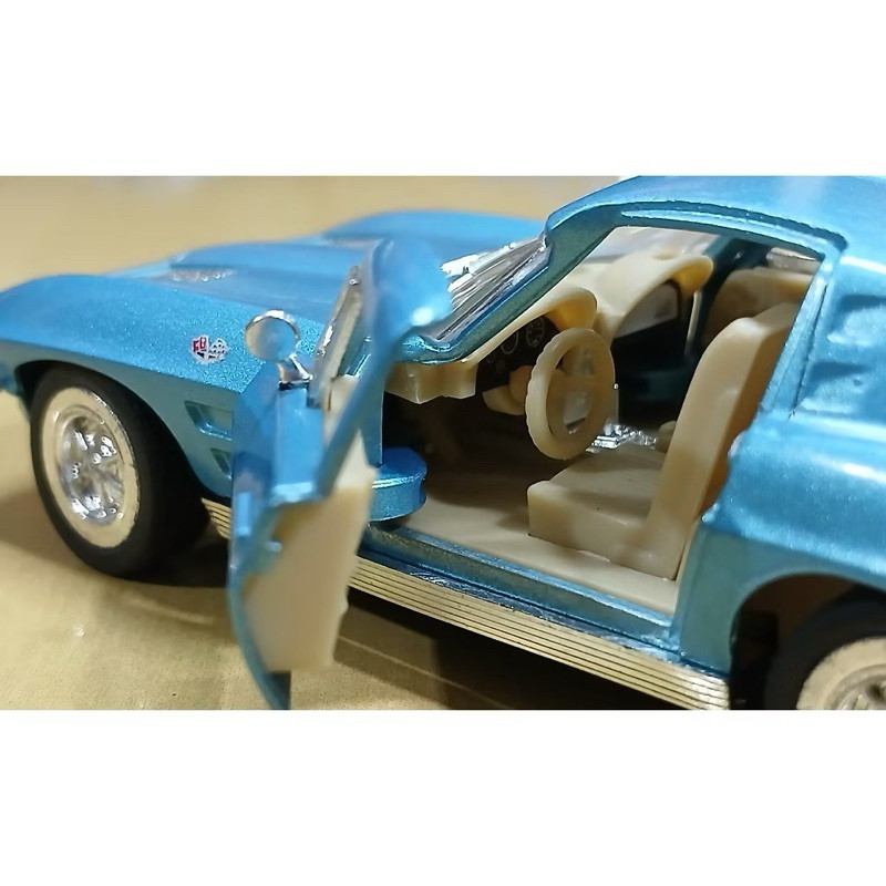 MINIATURA CARRINHO CORVETTE STING RAY 1963  ESCALA 1/ 36